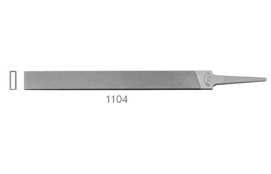 1104