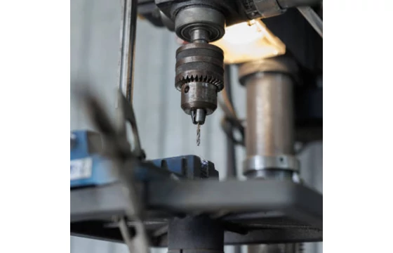Inox fémfúrás
